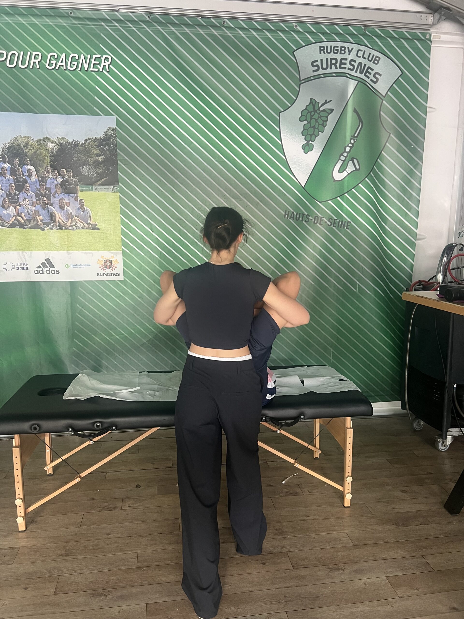 Atelier d'ostéopathie au rugby club de Suresnes